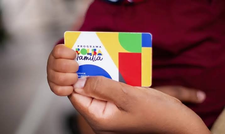 Beneficiários com NIS de final 2 recebem Bolsa Família de agosto
